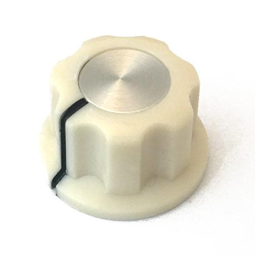 Fluted Silver Center Small CREAM