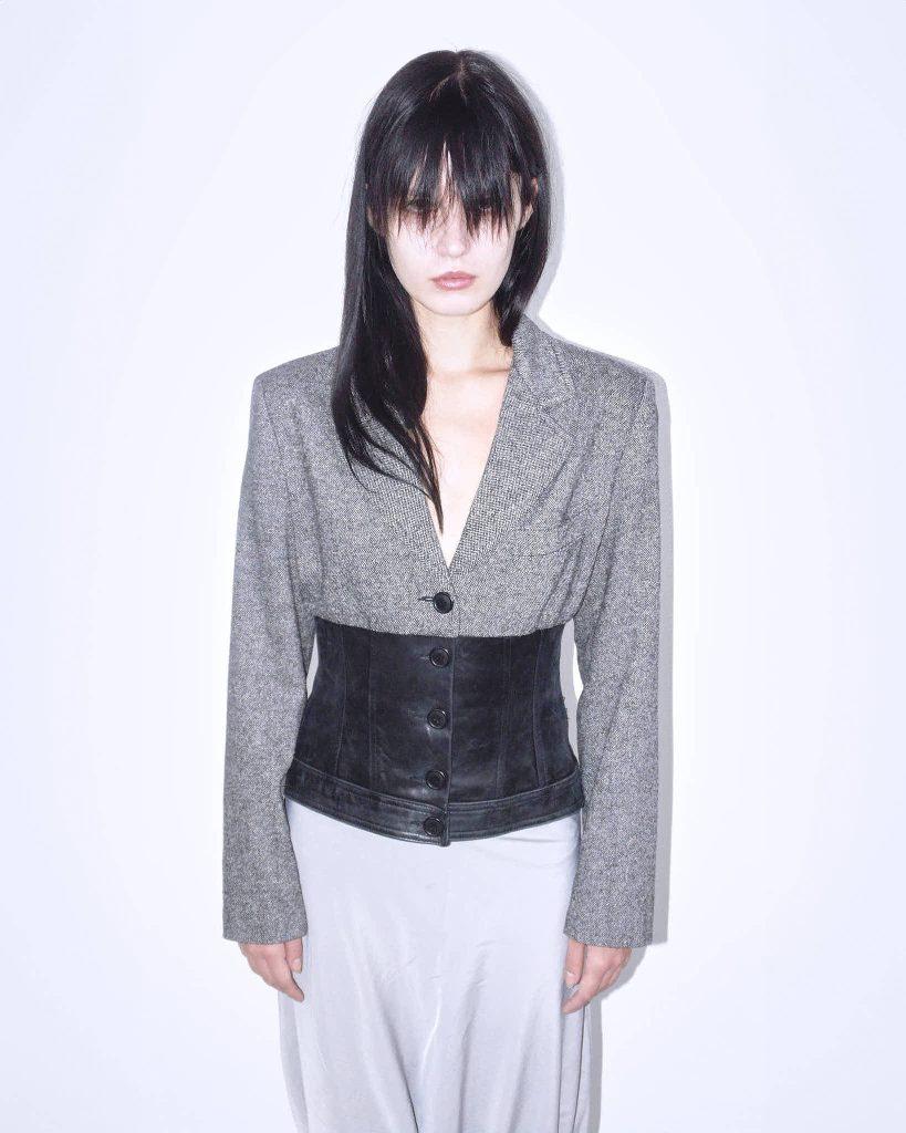 GRAY WOOL BLAZER WITH REAL LEATHER CORSET WAIST - Anemonia