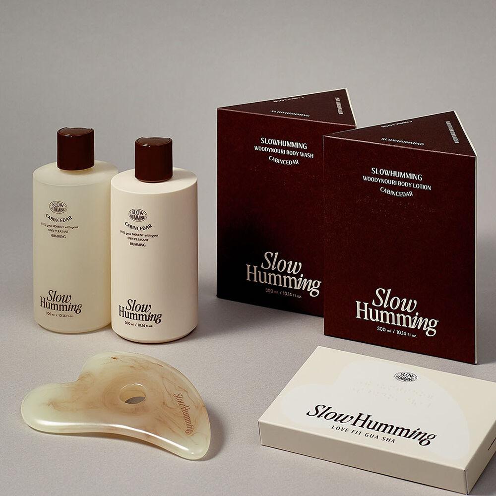 우디너리 바디 워시 + 로션 카빈시더 + 러브핏 괄사 SET (300ml+300ml)