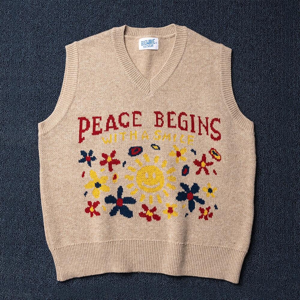 PEACE BEGINS KNIT VEST (HAZELNUT)