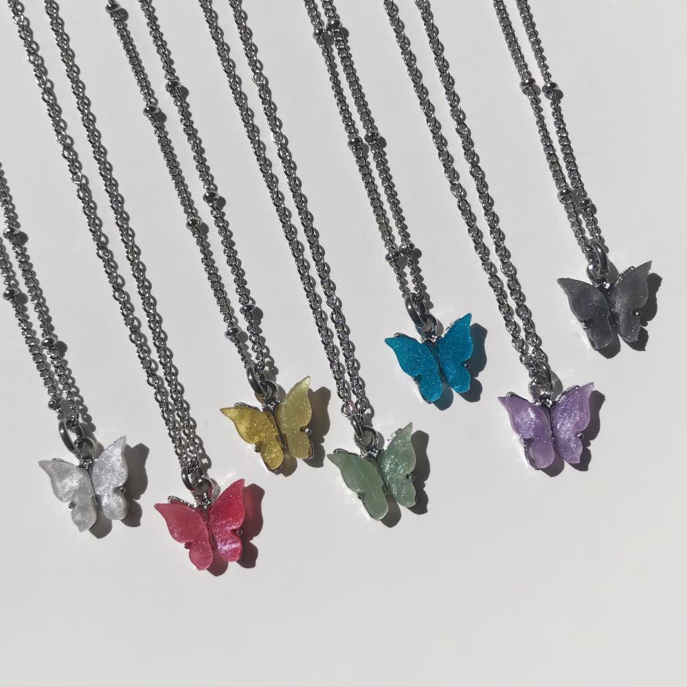 써지컬스틸 체인 컬러 자개 나비 목걸이 (7color)