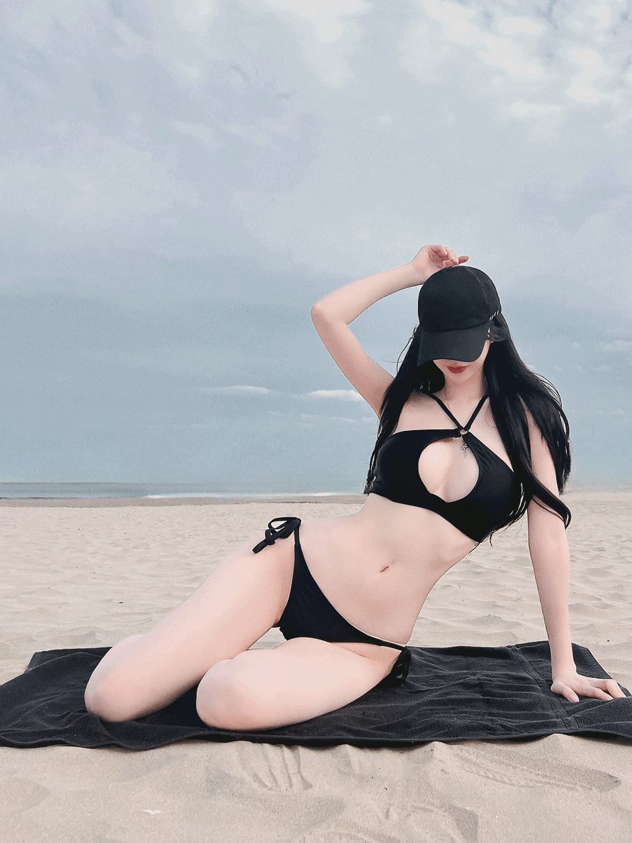 글램 링홀터 비키니