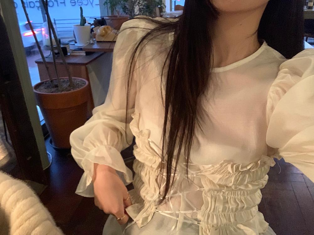 SEEAS 스모크 코르셋 블라우스(크림 소량 당일) 코르셋블라우스 밴딩블라우스 시스루블라우스