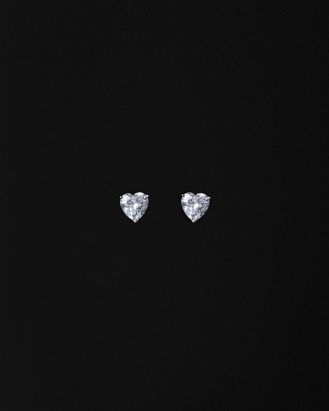Amour heart earring Silver