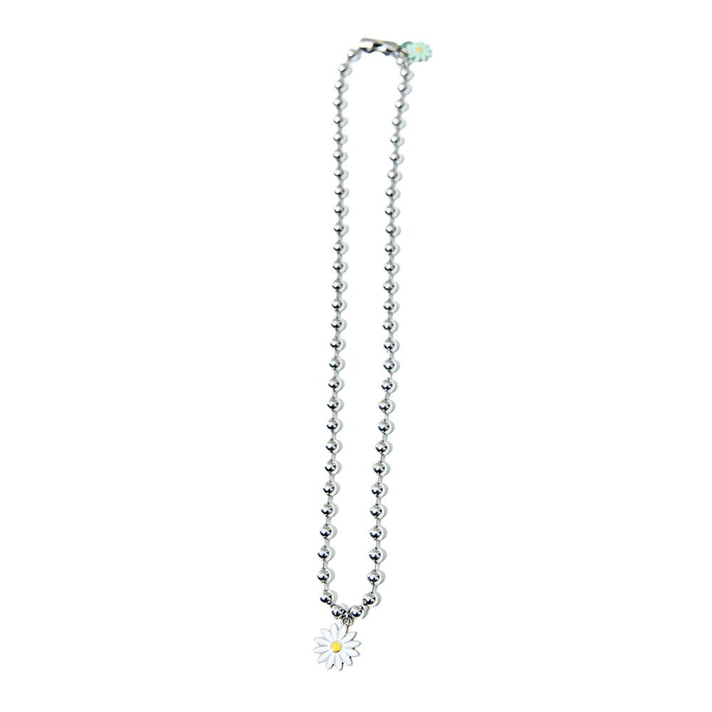 [태연, 에스파 카리나, 차은우, 세븐틴 디에잇 착용] WHiTE n MiNT DAiSY NECKLACE #37