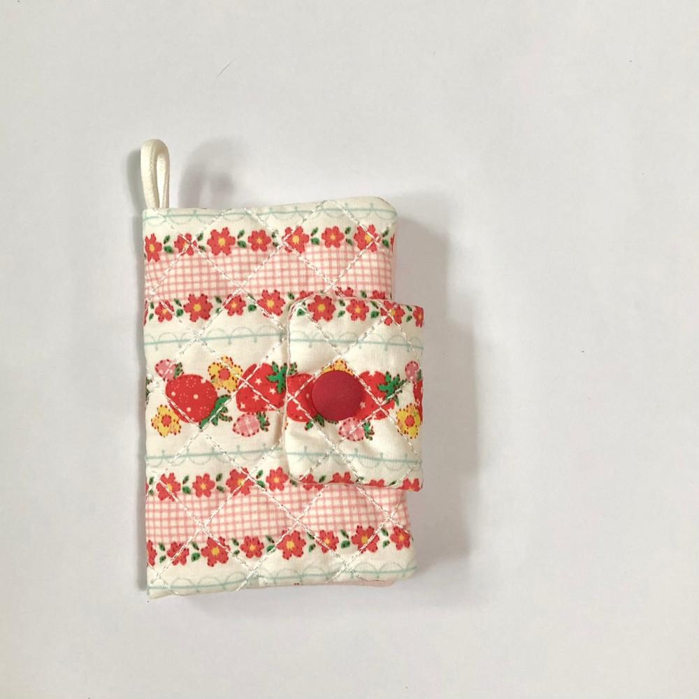 레이스 딸기 누빔 카드지갑