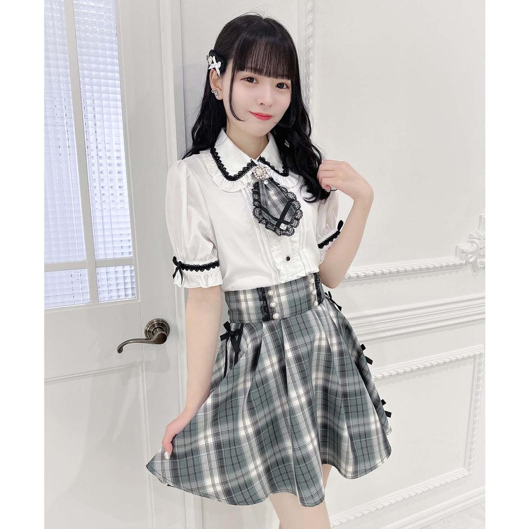 ロジータ ROJITA ネクタイ付きブラウス （グリーン）