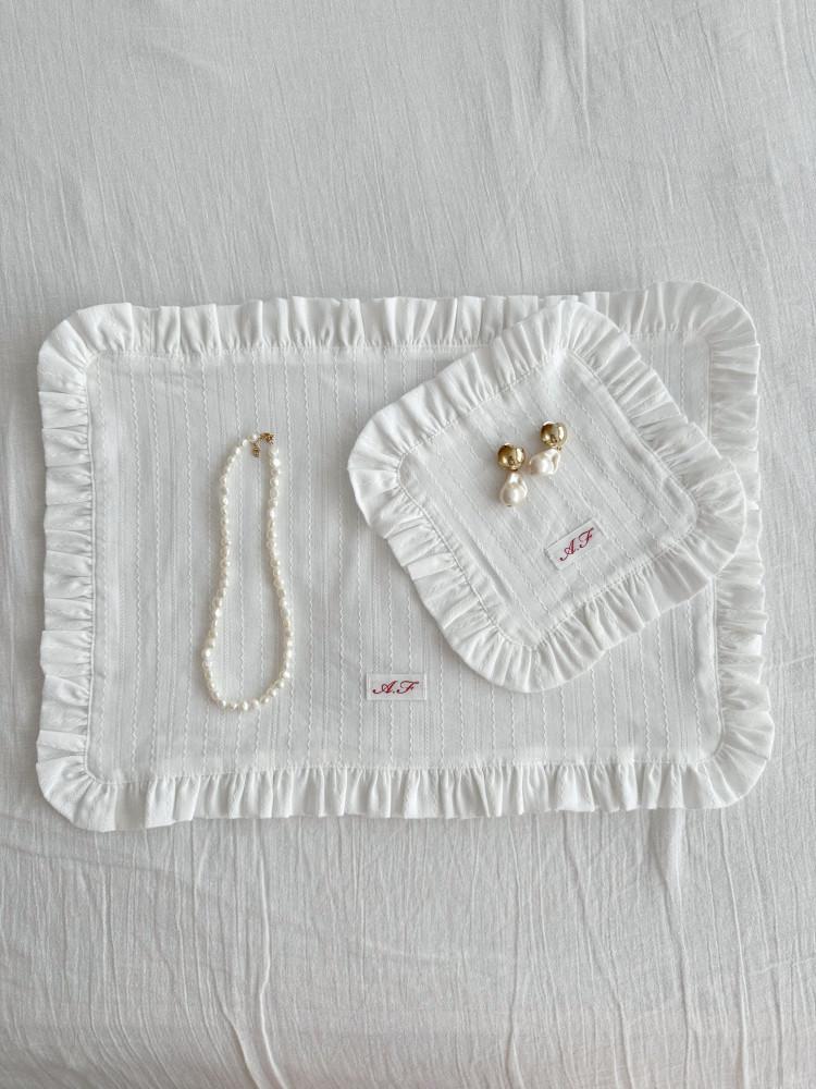 이니셜 라벨 프릴 매트 티코스터 코튼 덮개 오브제 디피