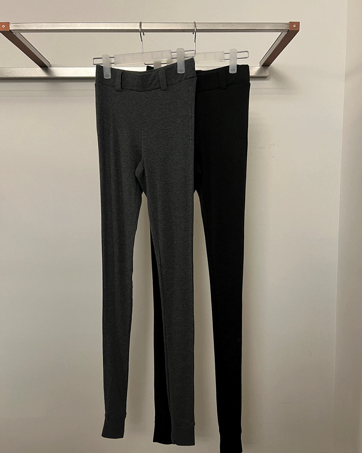 25FW H Q*MK PICK!) ANGORA LEGGINGS (2COLOR)