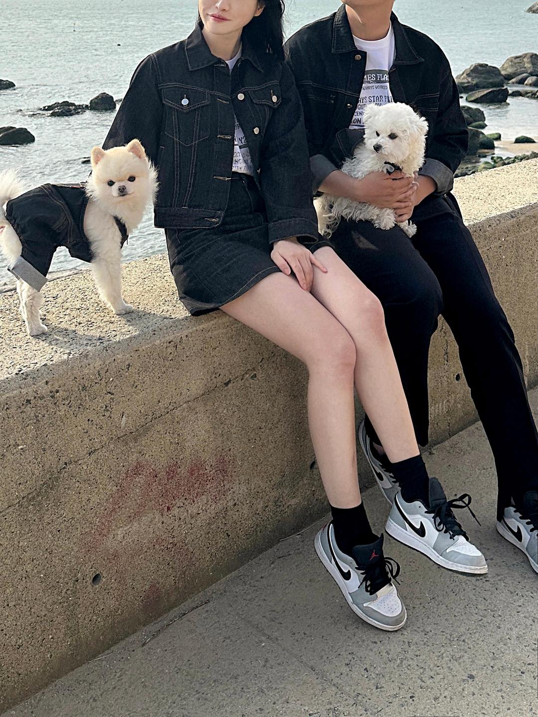 코튼볼스튜디오 (SET상품) 코튼볼 흑청 워싱 데님 자켓 견주옷 강아지 봄옷 개플룩 커플룩 올인원 원피스