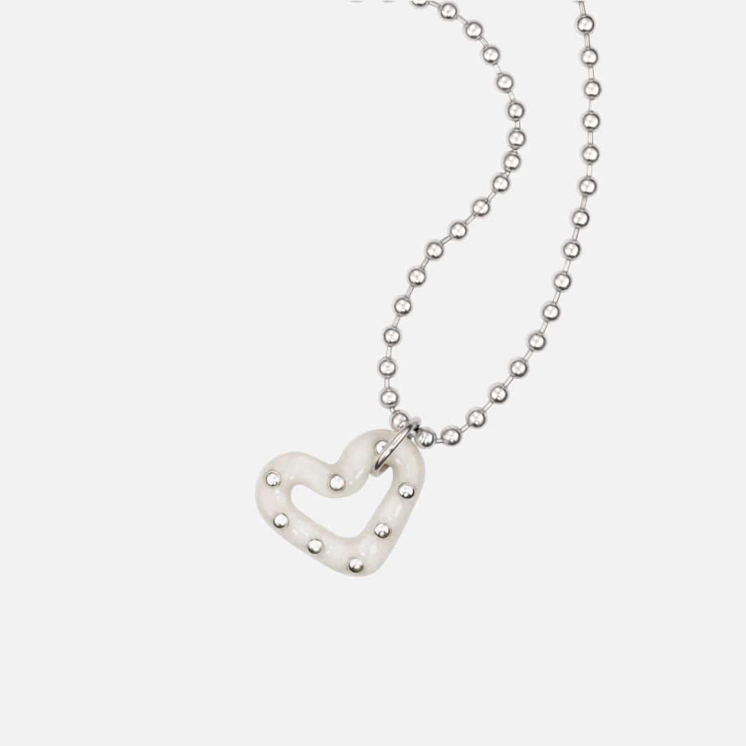 hubble necklace-white