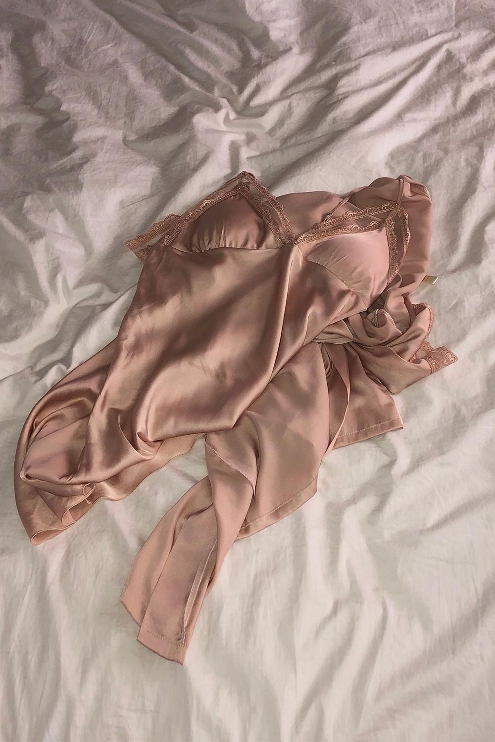 Kerasys Slip Robe Set