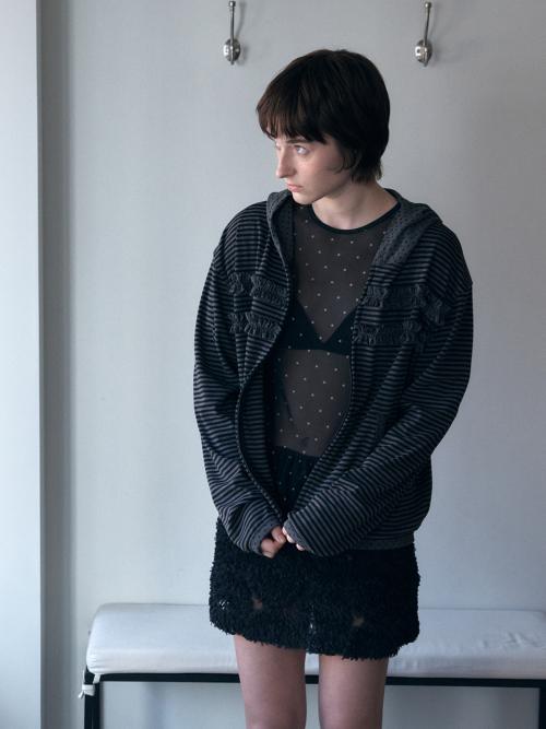 Ruffle point zip-up hoodie_charcoal