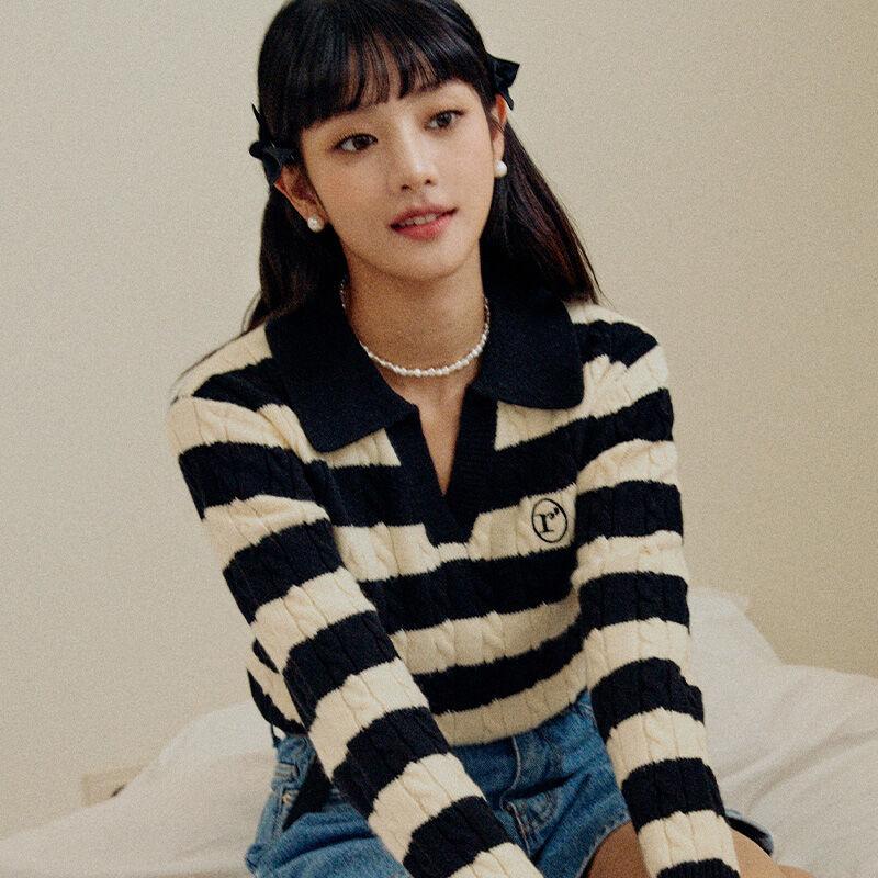 COLLAR STRIPE BOARDER KNIT WH+BK