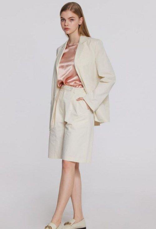 Set-up Bermuda pants (beige)