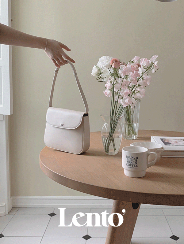 슬로우앤드 [오늘드림🚚] #LENTO. Minimal hobo bag - 2 color