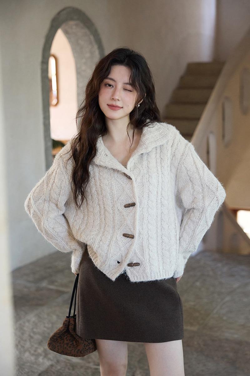 [pre-order] 데이즈 토글 꽈배기 가디건