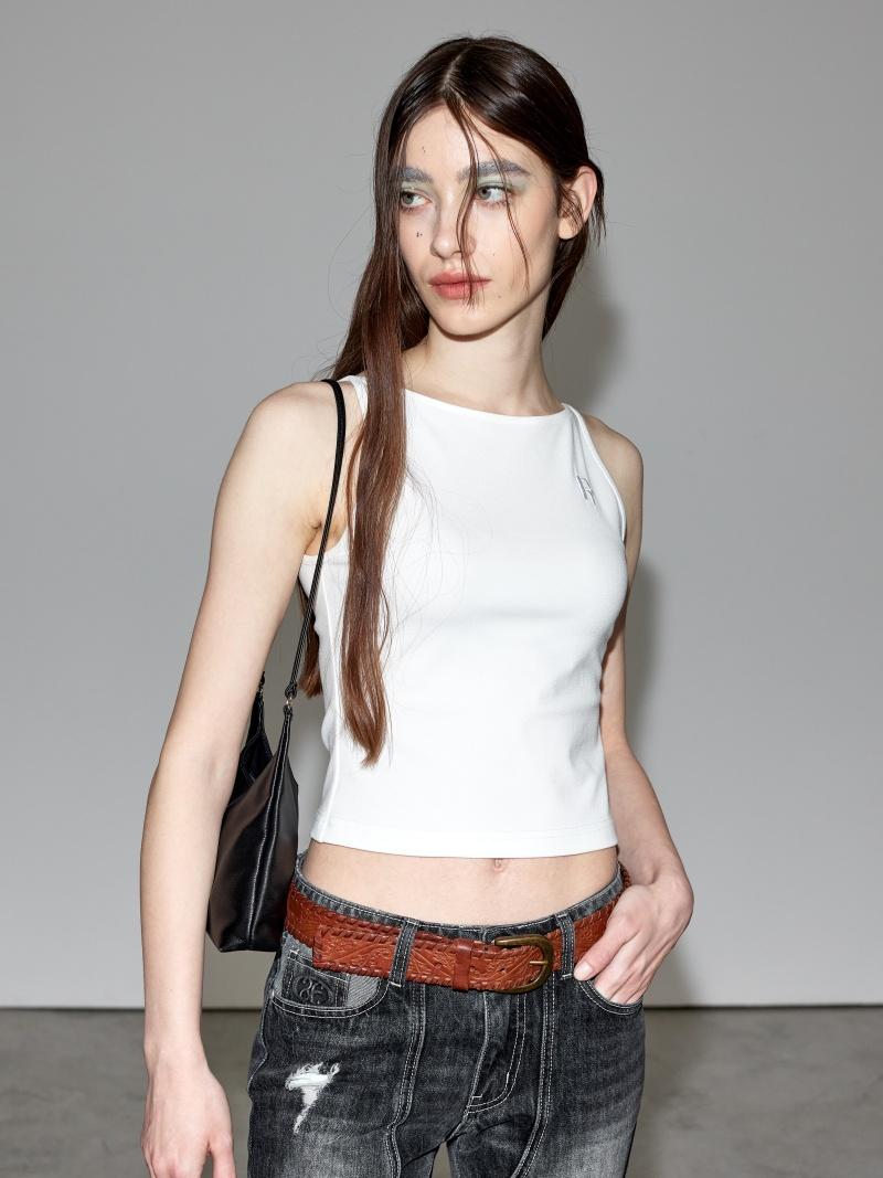 High-Level Slim sleeveless_White
