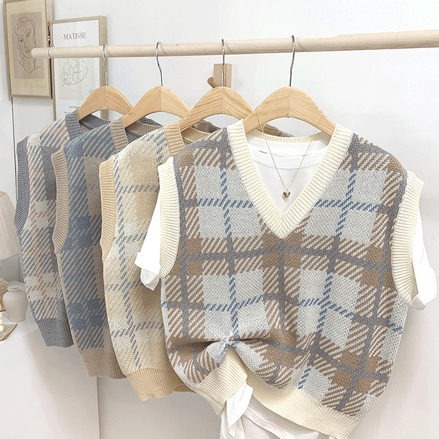 [니트조끼모음] 데일리하게 코디하기 좋은 니트 조끼 모음