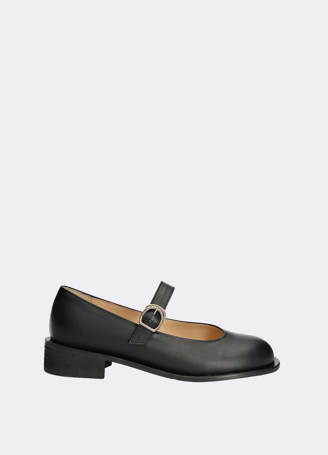GAIA ROUND TOE MARY JANE LOAFER (BLACK)