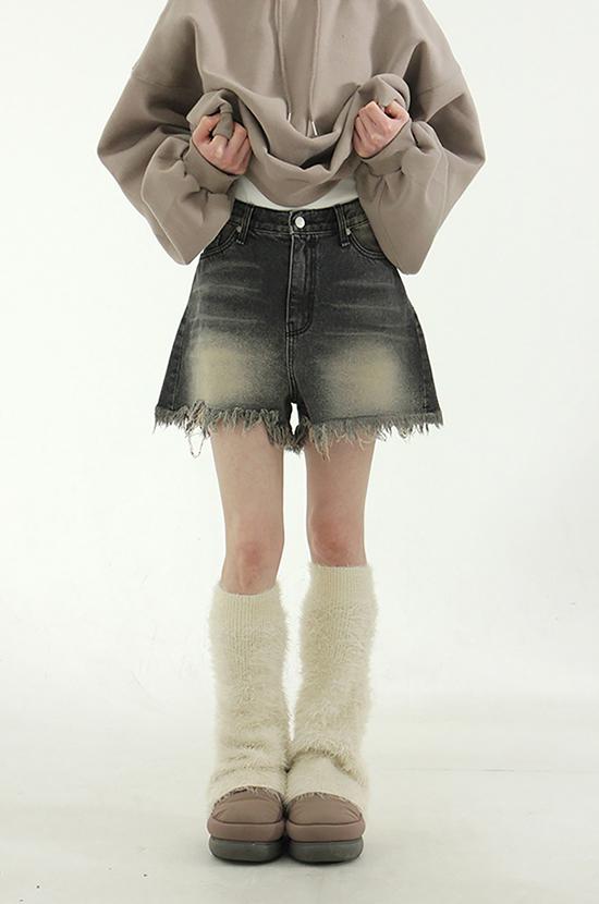 sandy washed cut off denim shorts