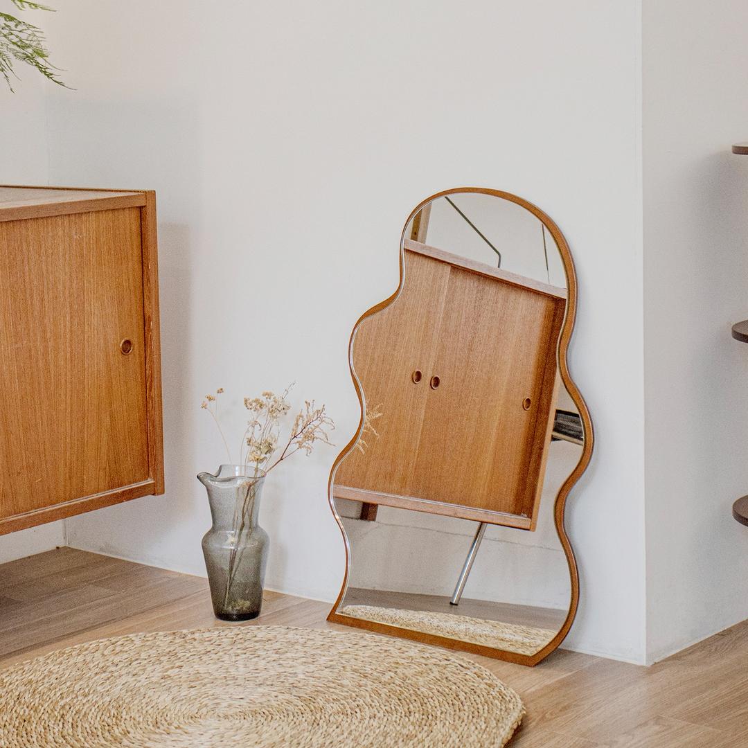 브림 원목 웨이브거울