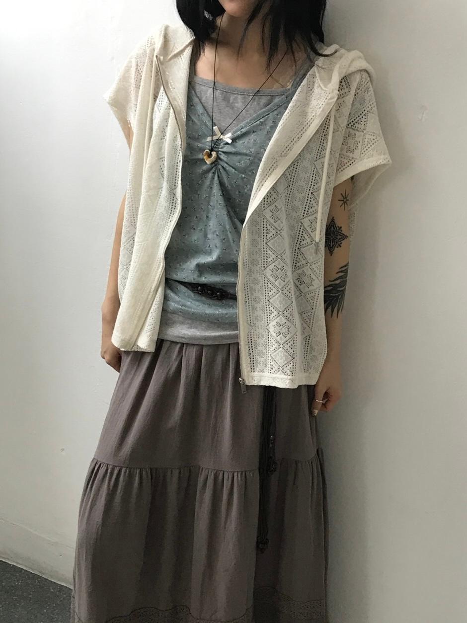 Berlin short sleeve hood zip - up