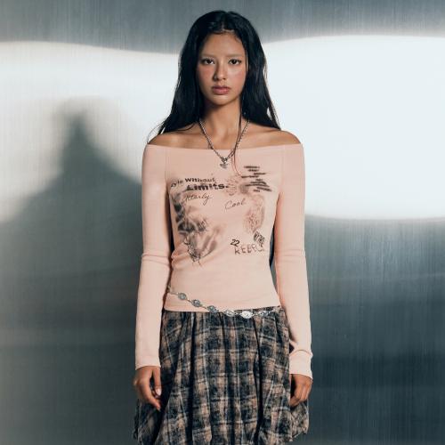 OFF-SHOULDER PRINTING T-SHIRT 오프숄더 티셔츠 PINK BQ4CL006