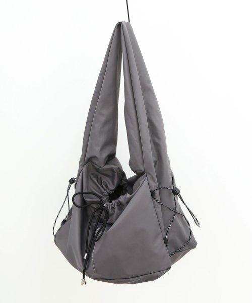 데몬스트링백 그레이