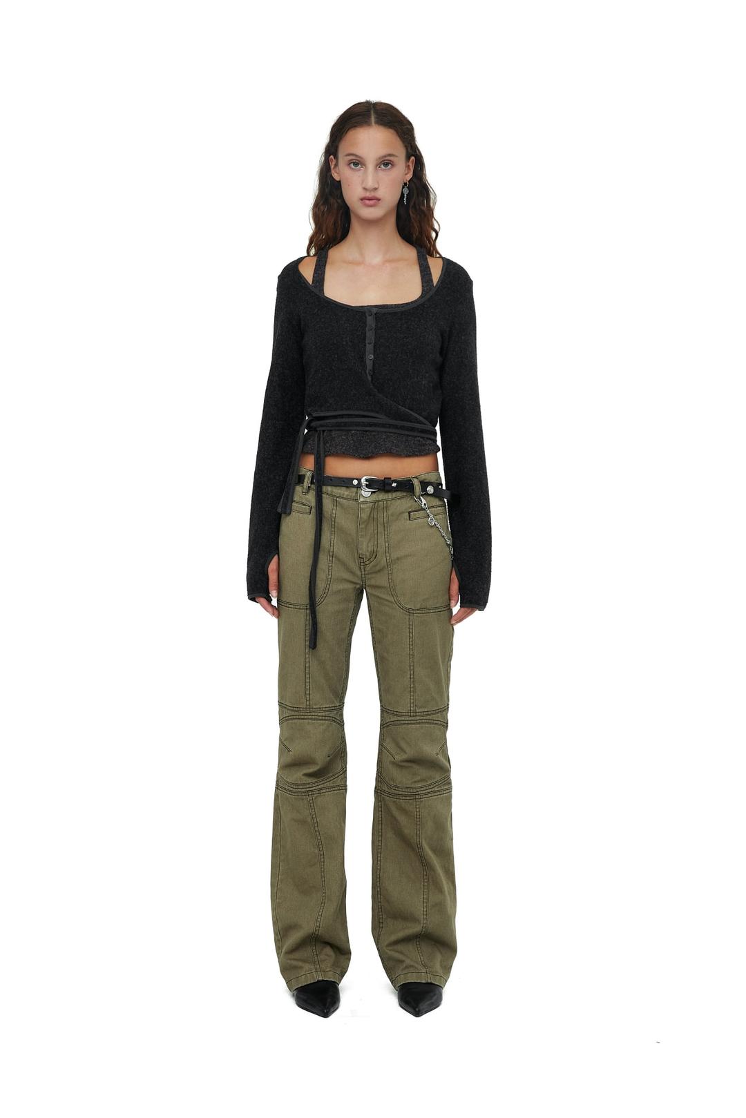 KNEE PIN TUCK PANTS / BROWN