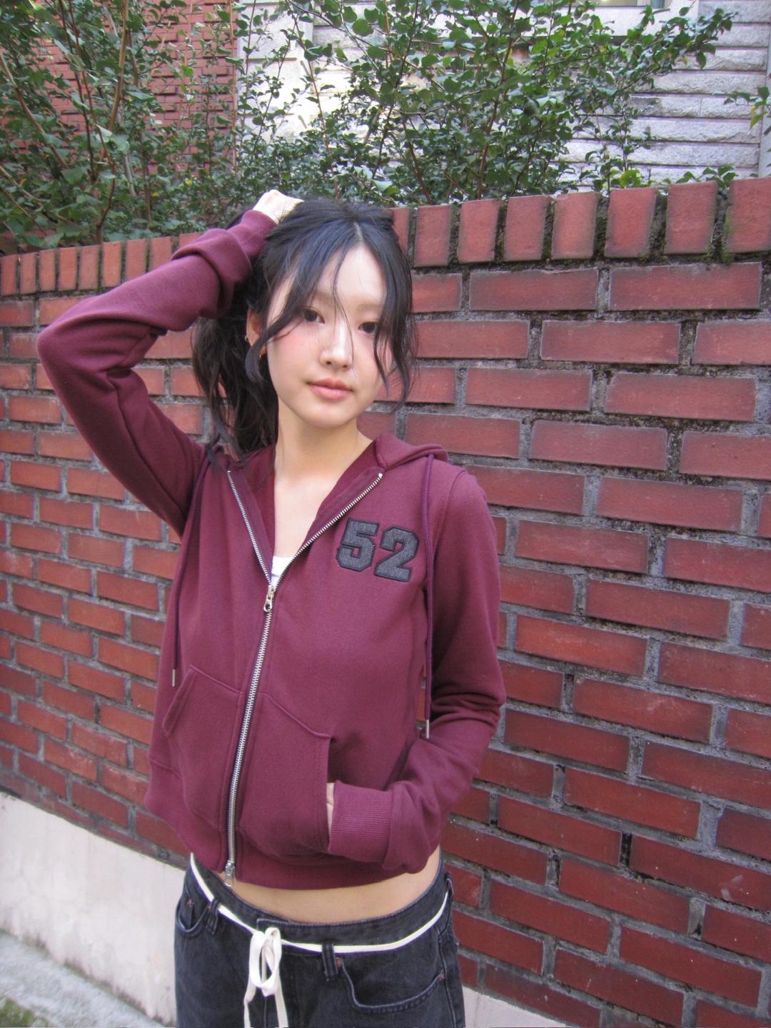 crayon hoodie (red)