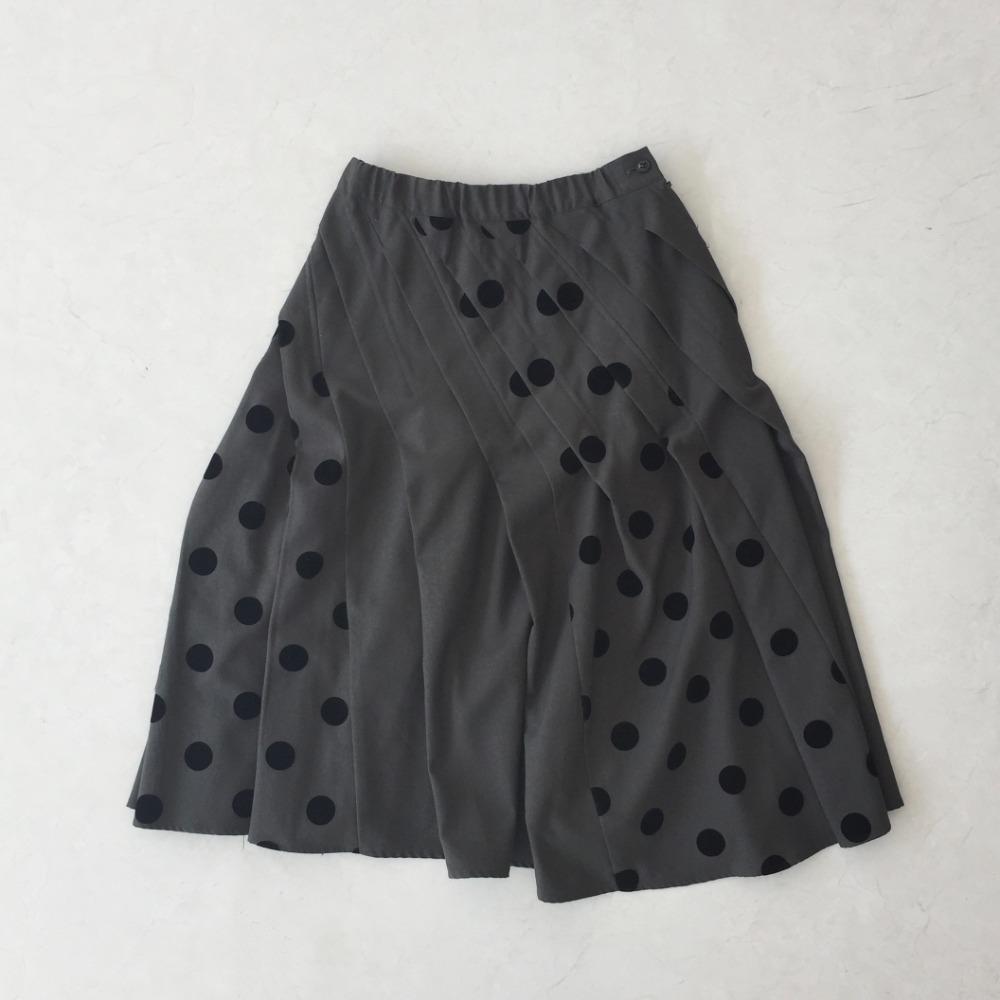 gomme dot pleats skirt
