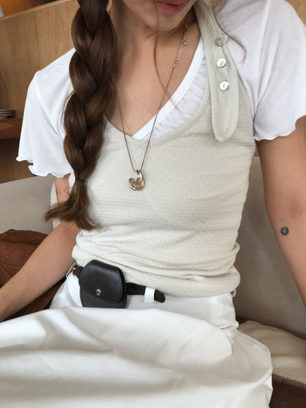 button halter top