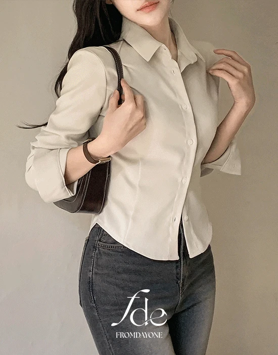 (기모🔥)Made)라떼 베이직 슬림셔츠(겨울/여리핏/글램핏/세미크롭/레이어드/데일리룩/데이트룩/출근룩/오피스룩/코듀로이라이크)