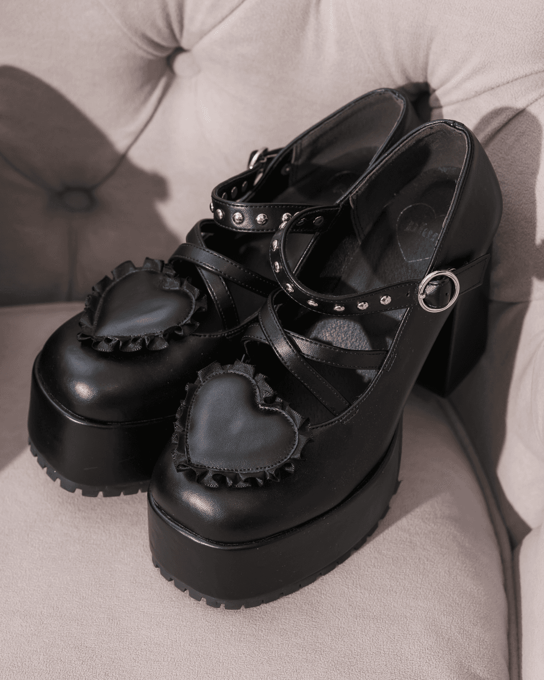 3wayドーリークロスパンプス