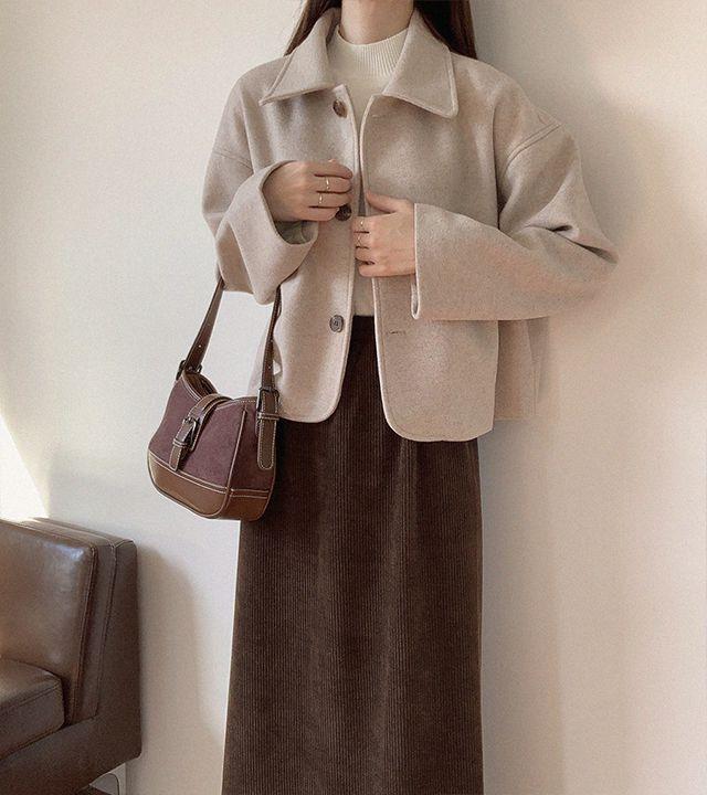 바게트 루즈핏 크롭 자켓 숏코트_룩앤무드