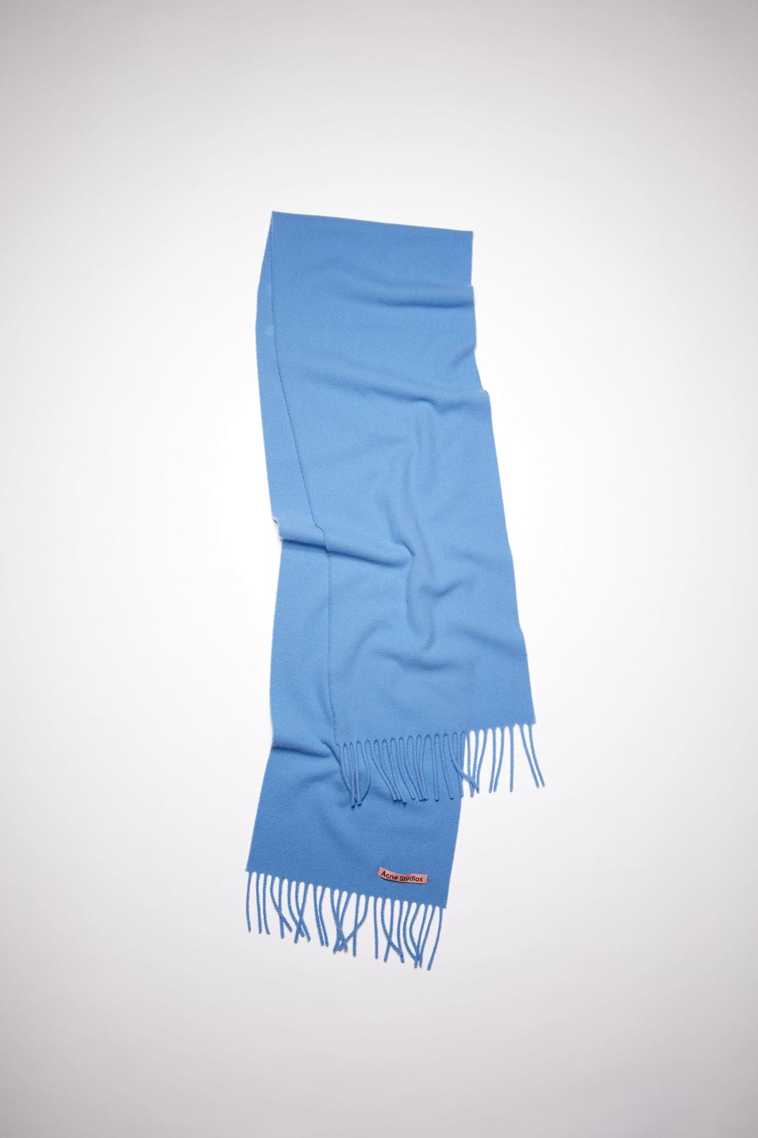 Skinny fringed wool scarf - Azure Blue