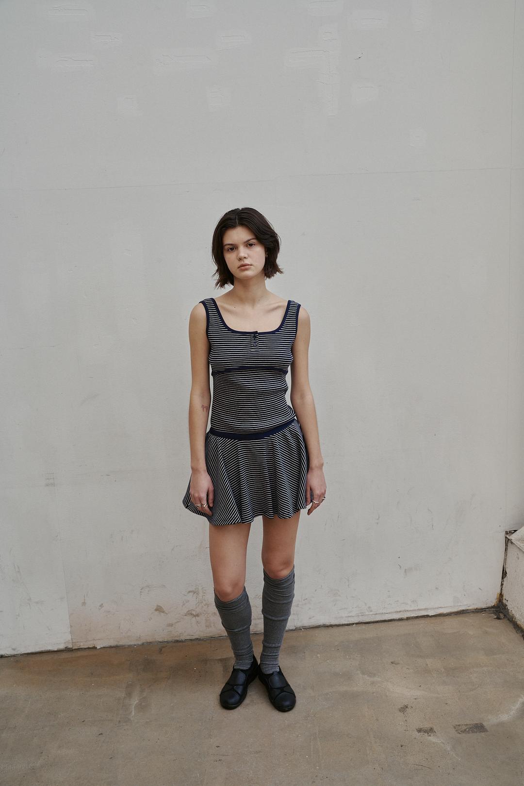 Stripe sleeveless Navy