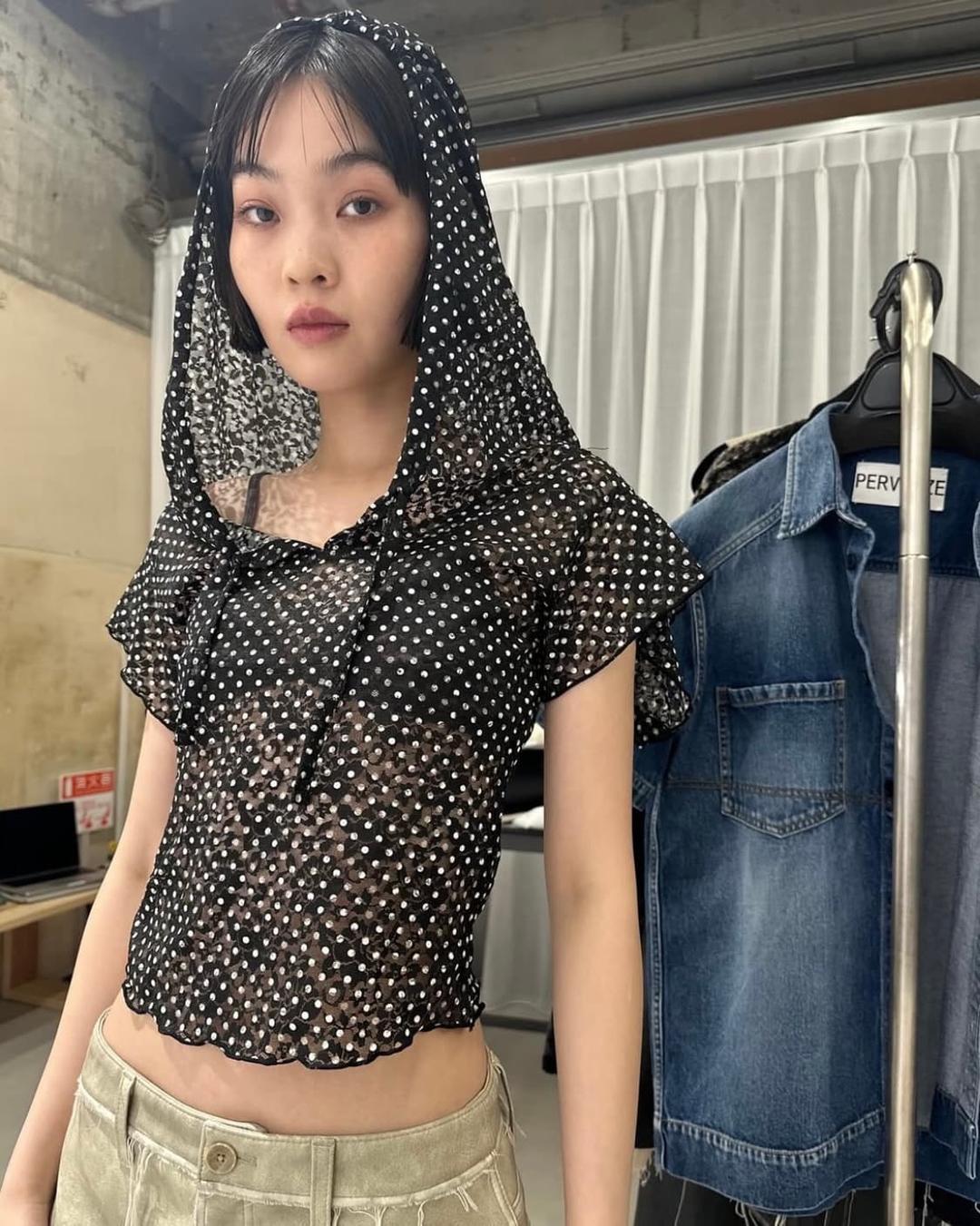 [F]퍼버즈 25ss 드레이프 도트 후드 탑 | 후루츠패밀리