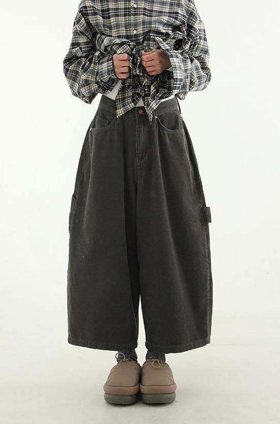 corduroy wide cropped pants