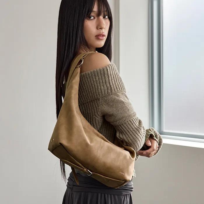 Tickle Bag  티클백 / 카멜