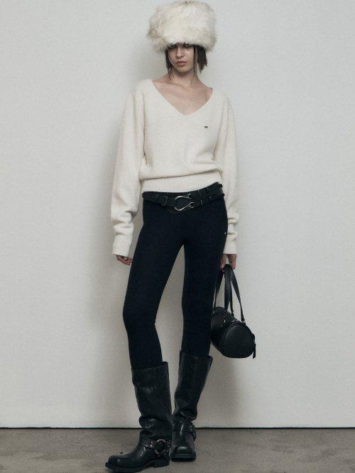 LOOSE FIT V-NECK WOOL KNIT, IVORY