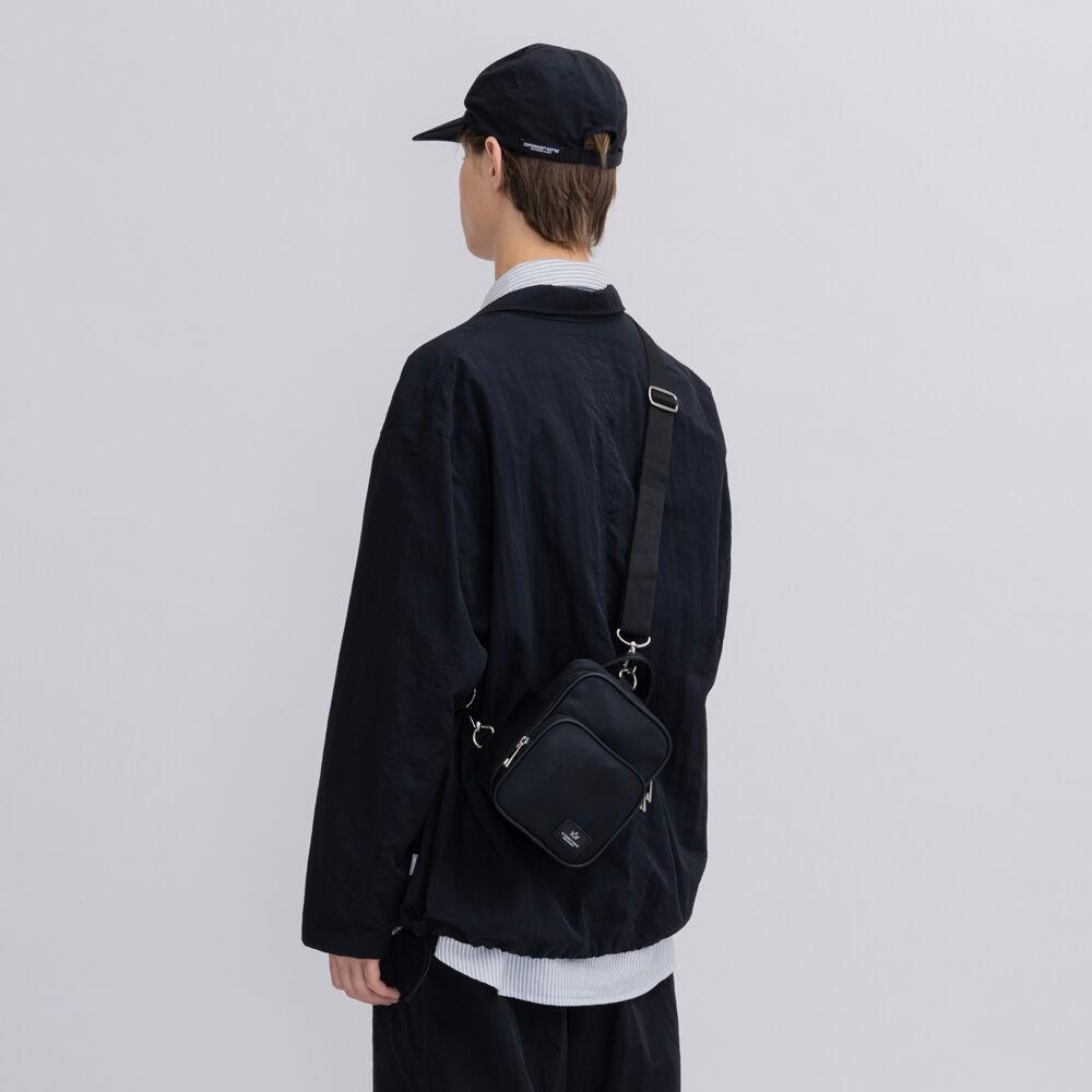 [ATEMSTUDIO] 블래스트 미니 슬링백 블랙