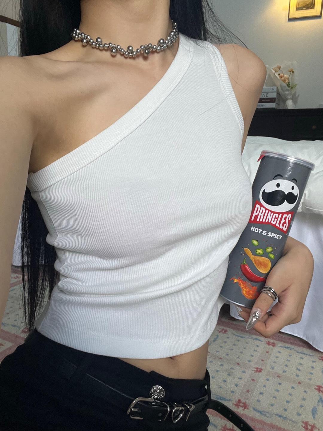 Oblique top