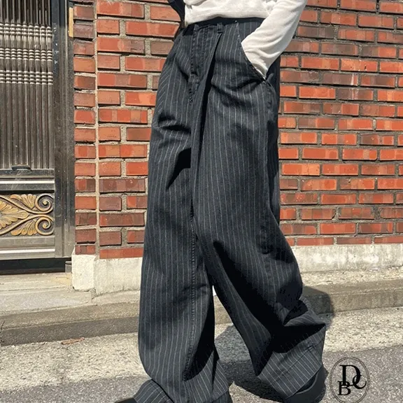 [md추천/핏예쁨]클로 핀턱 스트라이프 팬츠