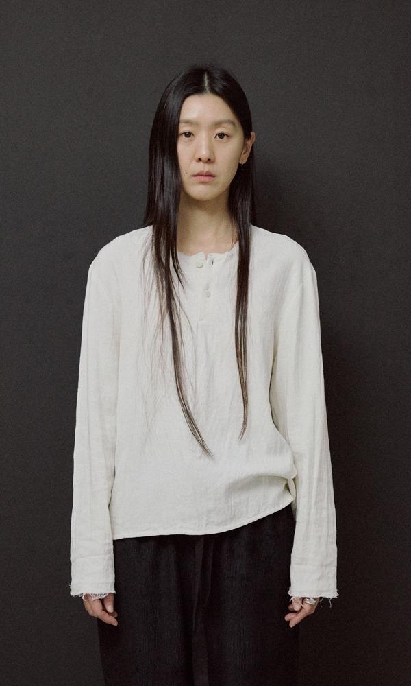 Raw_Edge_Round_Shirt_Iv