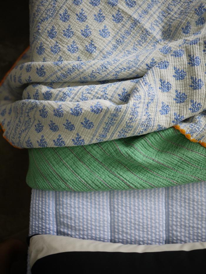 triple cotton blanket blue flower +green stripe