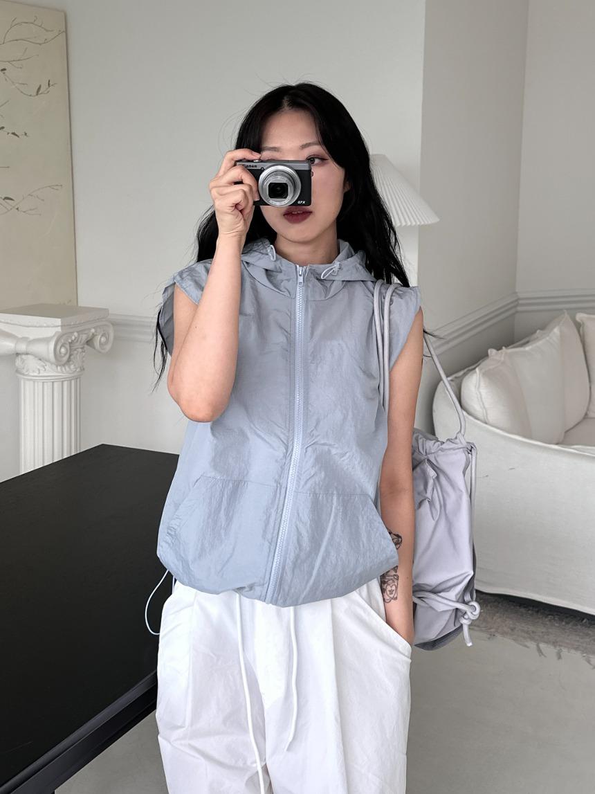 [BEST] Nylon hood vest jumper (3color)