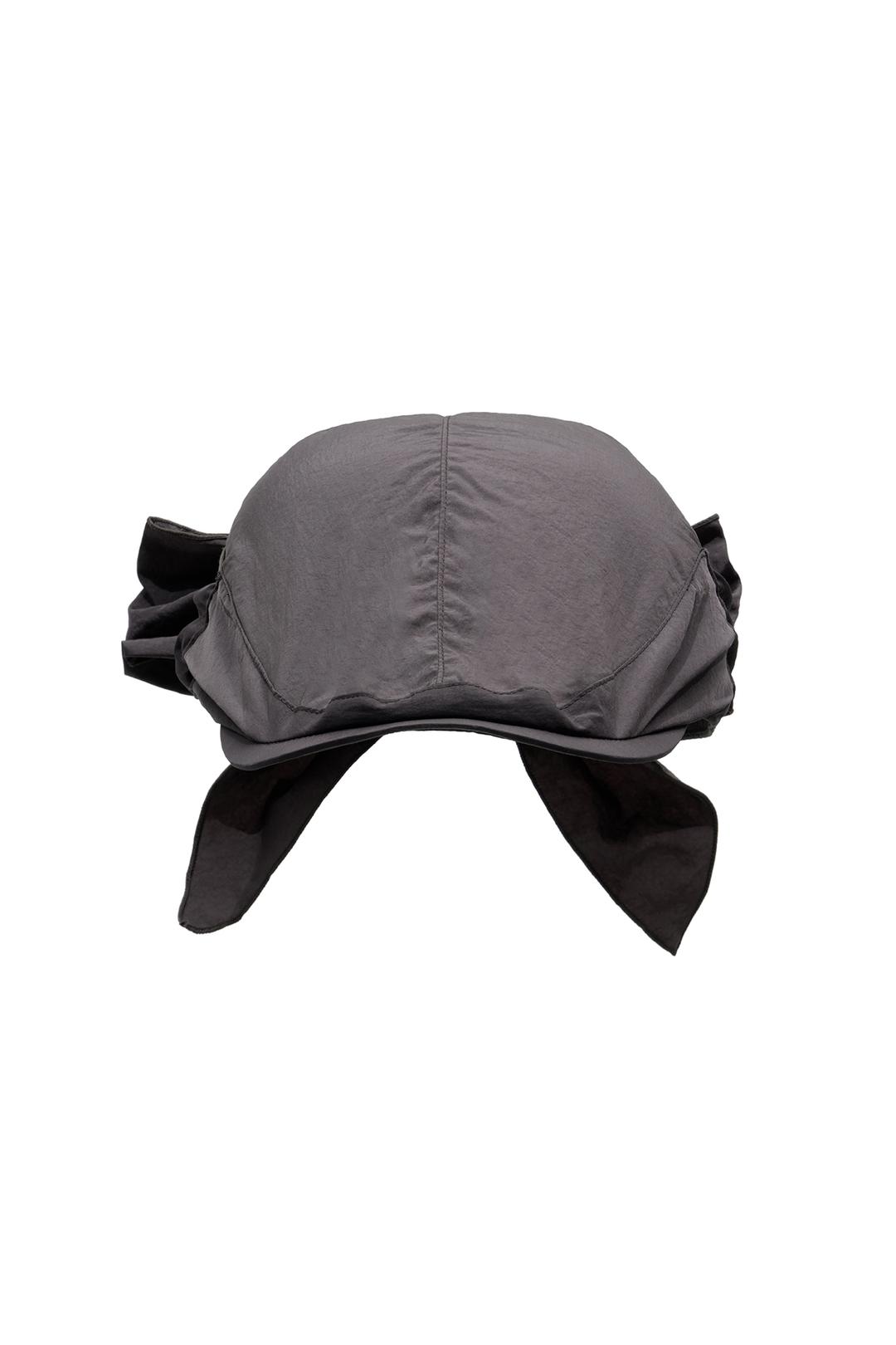 HUNTING CAP IN BROWN