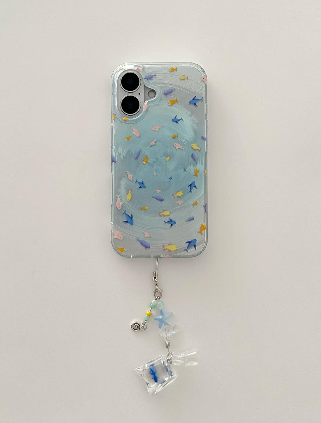 Fish phone case.🫧🐟